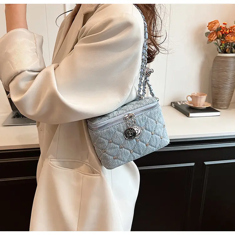 Light Blue Quilted Chain Shoulder Bag with Crossbody Compartment — feature 22