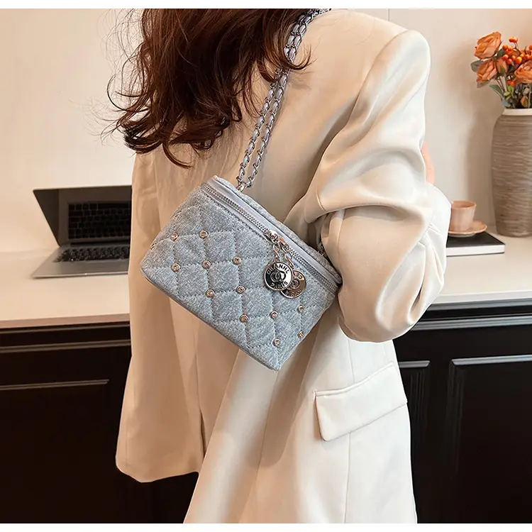 Light Blue Quilted Chain Shoulder Bag with Crossbody Compartment — feature 23