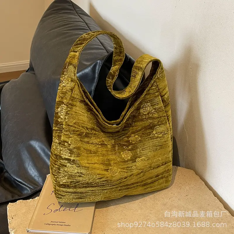 Large Capacity Fashionable Women's Bag 2026 New Trendy Casual Shoulder Underarm Bag Internet Celebrity Hot Style Tote Large Bag - Image 3