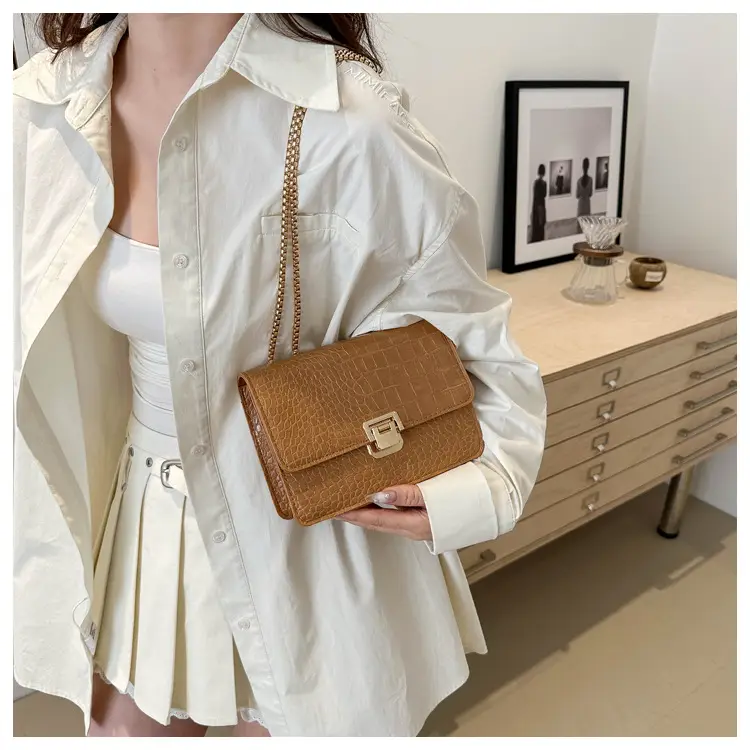 Elegant Latch Chain Crossbody Bag Women 2024 Spring Summer — feature 10