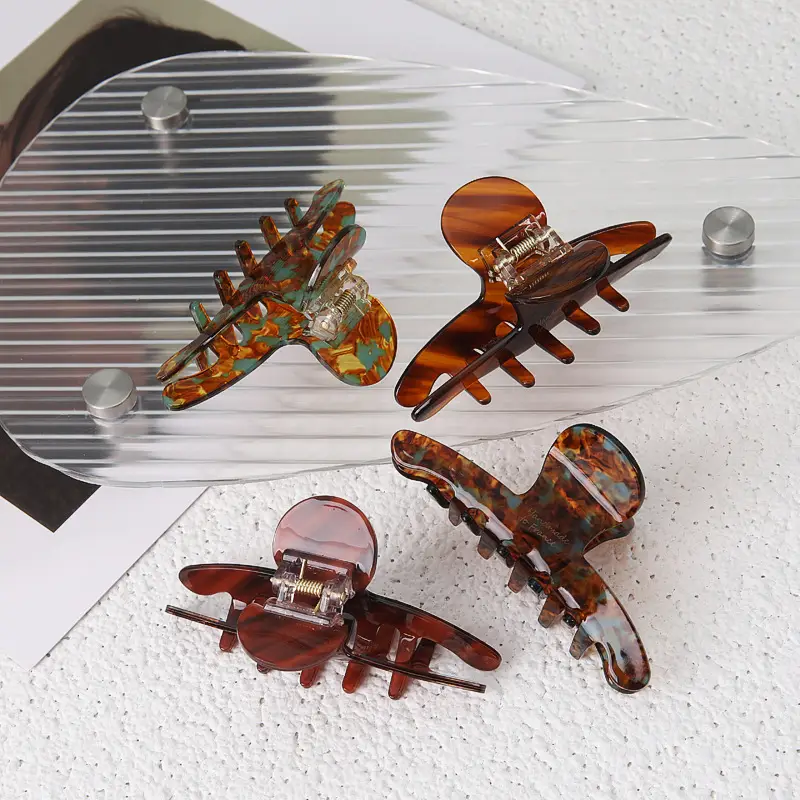 Elegant Shark Clip for Women's Hair Accessories - Image 7