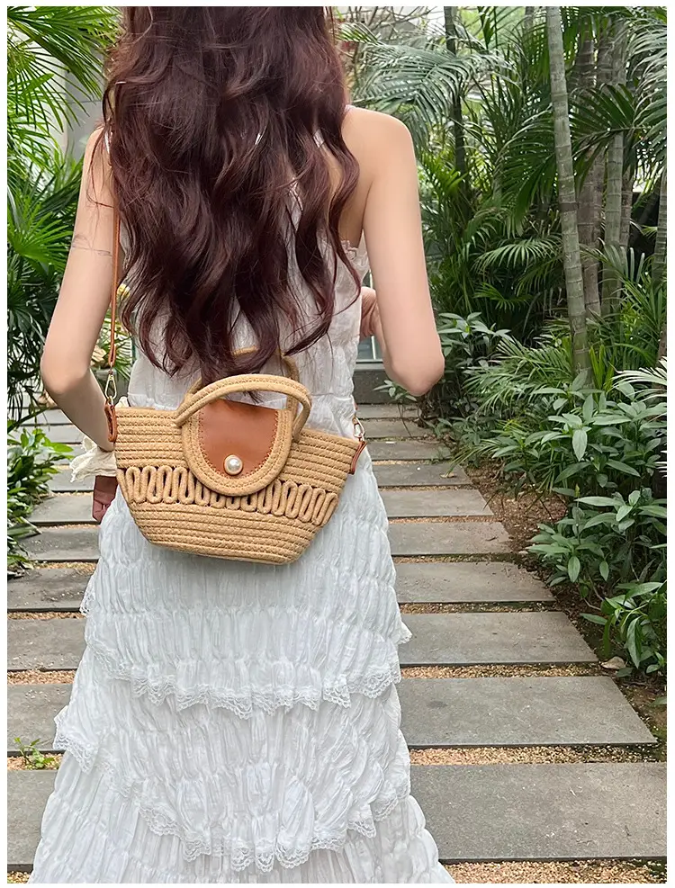 Women's Vintage Woven Bucket Handbag for Summer — feature 10