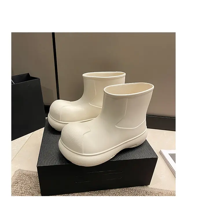 2025 Internet Celebrity Fashion Simple Versatile Ins Rain Boots Women's Mid-Calf Cute Outdoor Thick-Soled Eva Waterproof Rain Boots Wholesale — feature 19