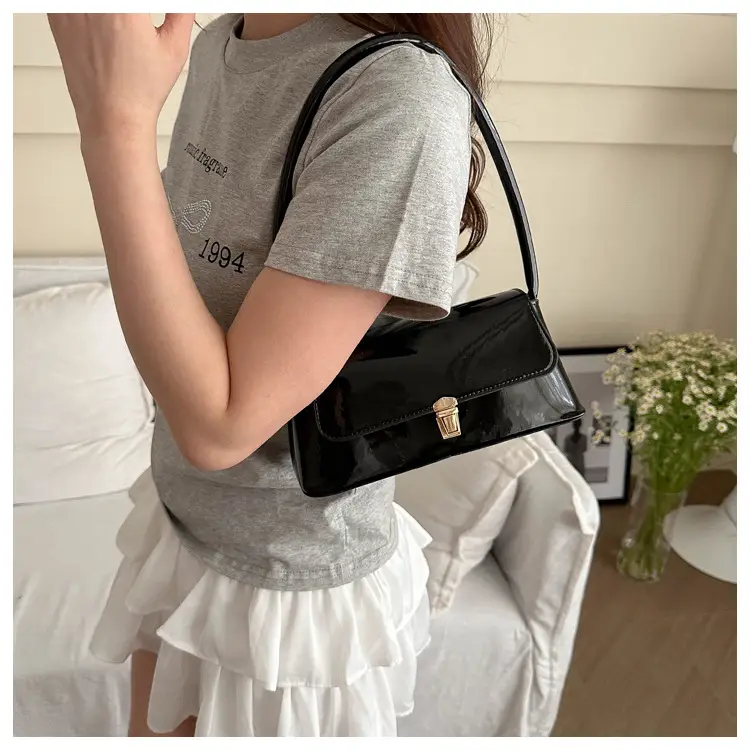 Pink Leather Shoulder Bag for Women 2024 Spring Summer — feature 11