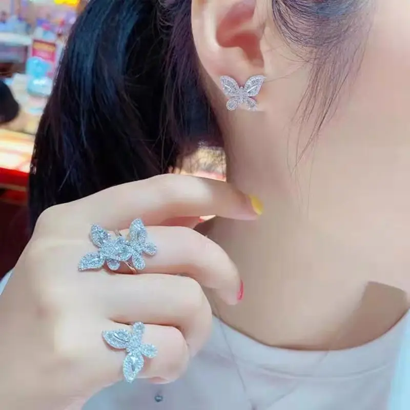 Feminine Butterfly Zircon Necklace with Diamond Chain - Image 3