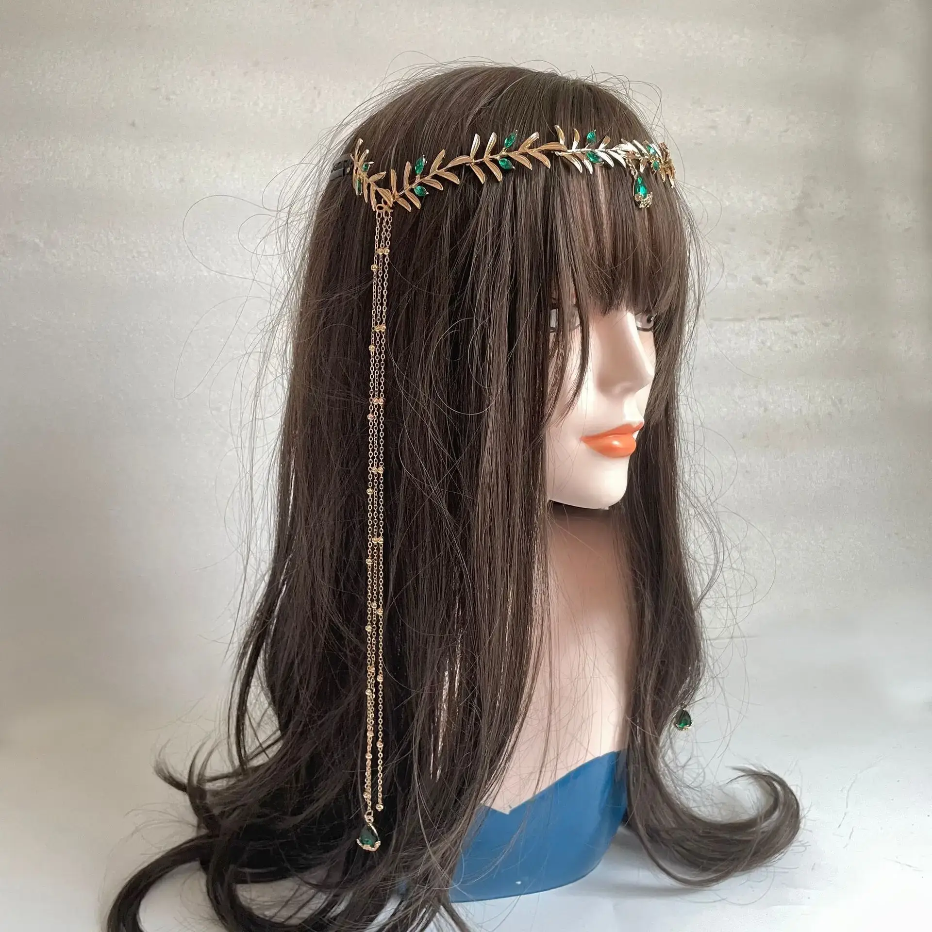 Olive Leaf Green Diamond Tassel Hair Accessory — feature 16