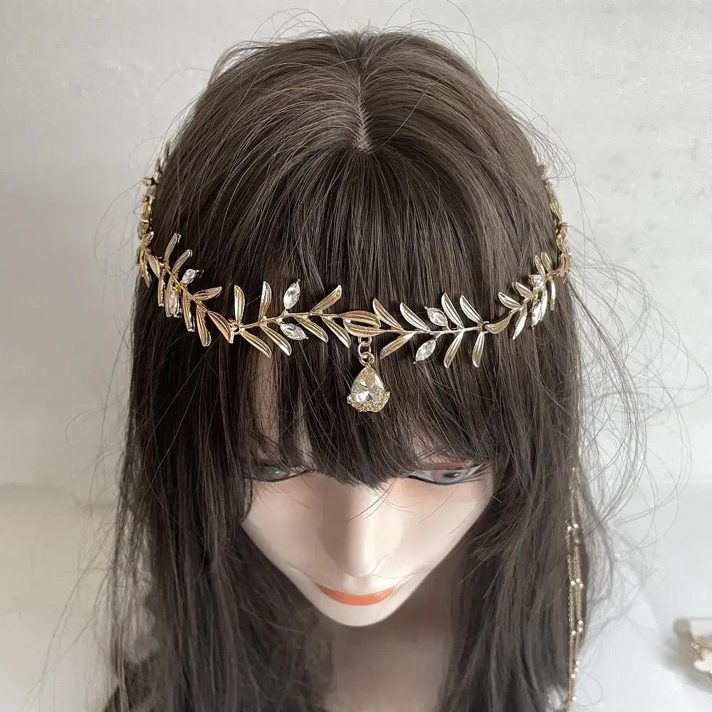 Olive Leaf Green Diamond Tassel Hair Accessory — feature 18