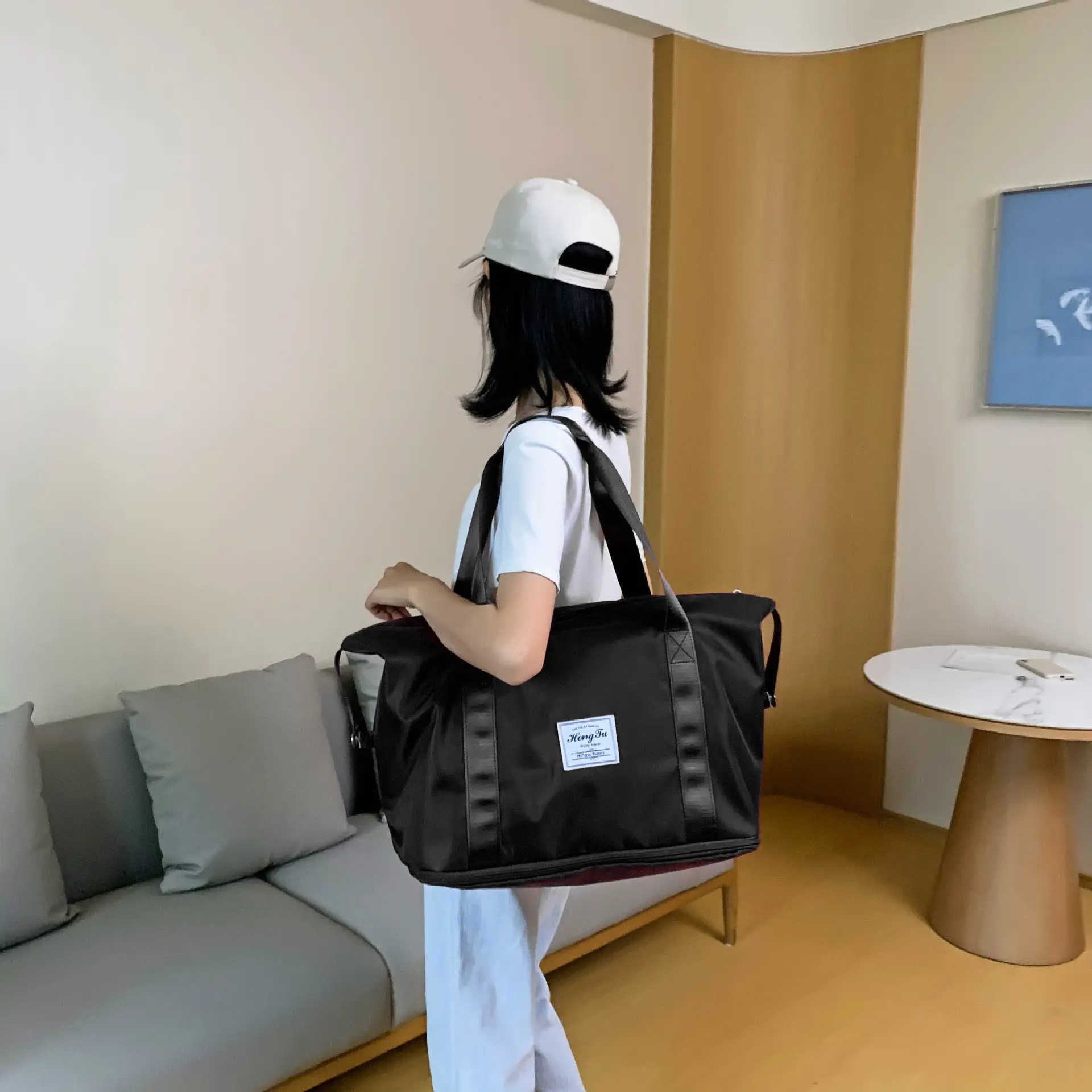 Red Travel Bag Large Capacity Women's Sports Bag — feature 56