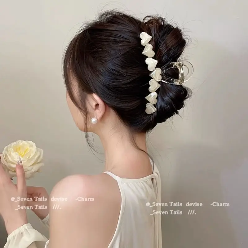 Spring Hair Clamp with Heart Decor for Women - Image 4