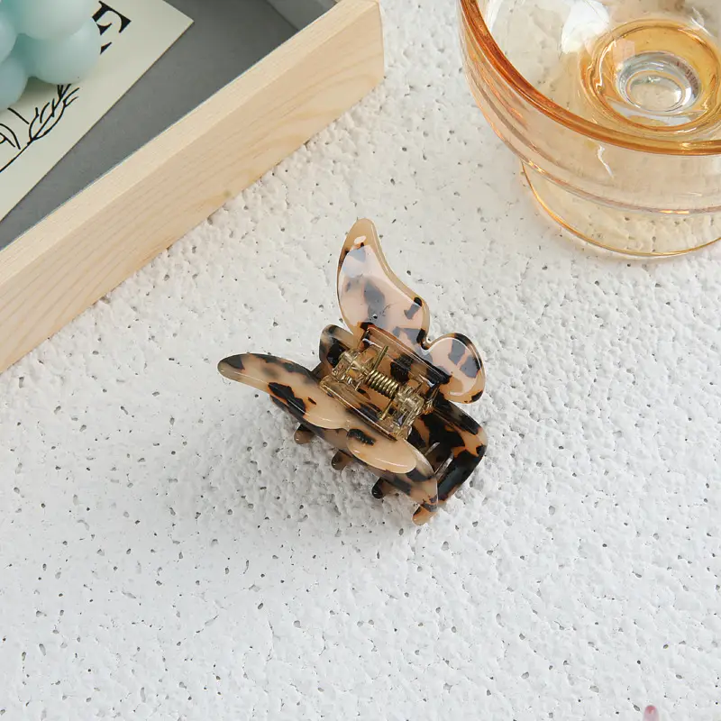 Orange Acrylic Butterfly Hairpin for Women - Image 3