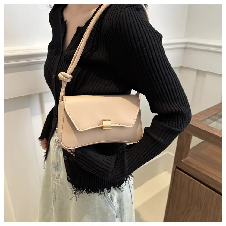Black Women's Shoulder Crossbody Bag with Gold Clasp — feature 9