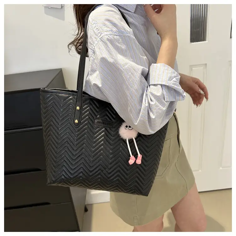 Pink Women's Zigzag Tote Bag Large Capacity — feature 21