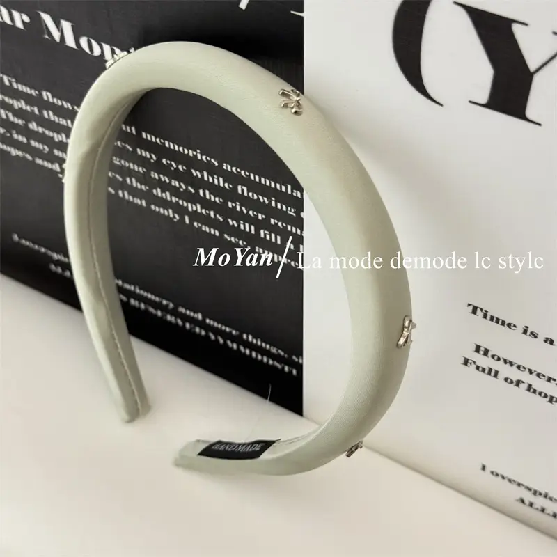Vintage Gentle Bow Headband Women's 2024 New Advanced Pressure Sensitive Hair Wash Hair Bundles Elegant Hair Cave Hair Accessories — feature 7
