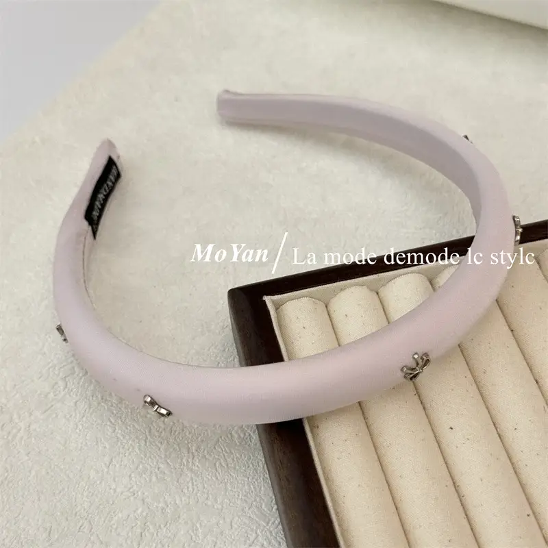 Vintage Gentle Bow Headband Women's 2024 New Advanced Pressure Sensitive Hair Wash Hair Bundles Elegant Hair Cave Hair Accessories - Image 2