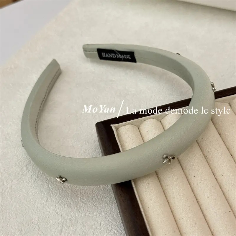 Vintage Gentle Bow Headband Women's 2024 New Advanced Pressure Sensitive Hair Wash Hair Bundles Elegant Hair Cave Hair Accessories - Image 3
