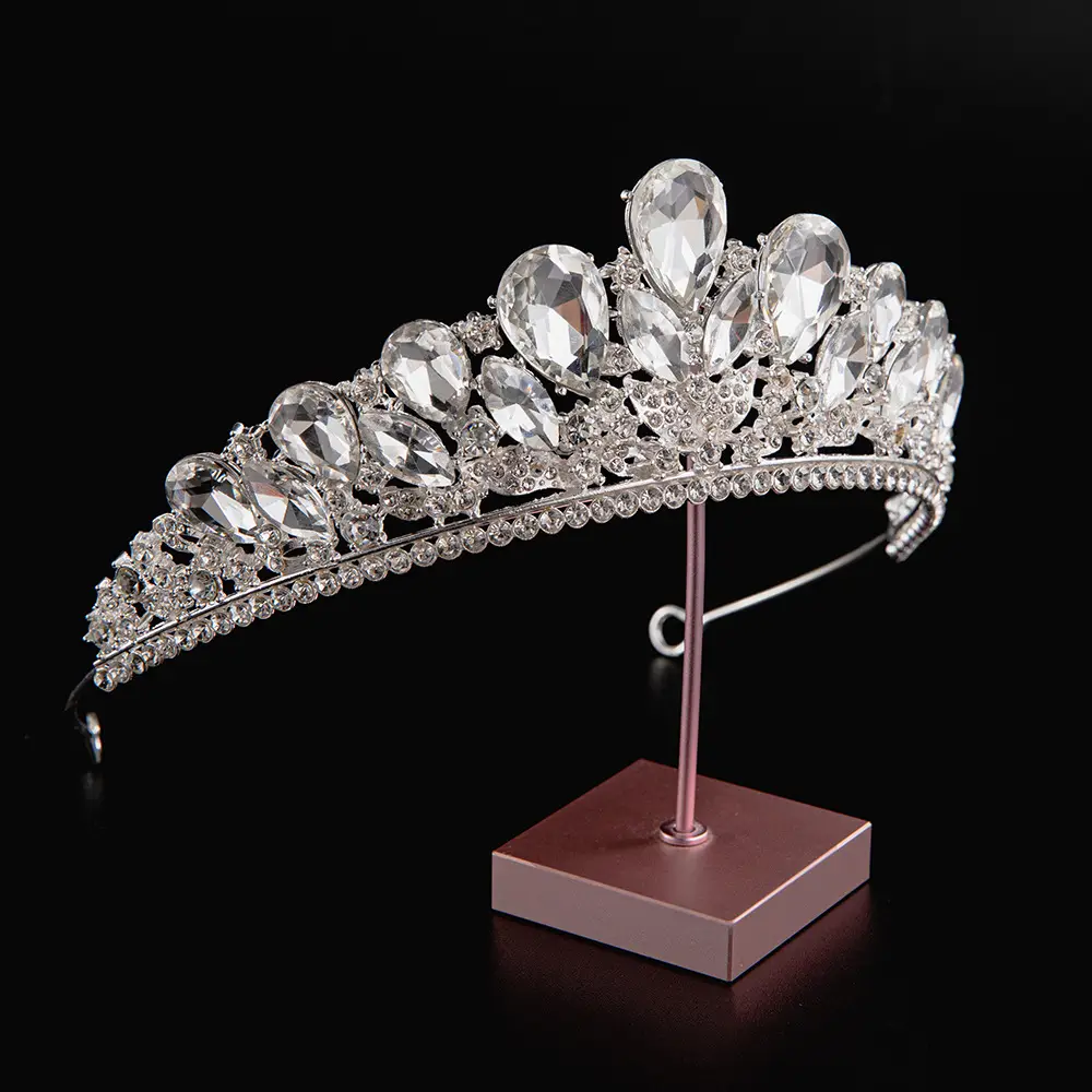 2024 Princess Crown Gold Emerald Wedding Bridal Crown — feature 3