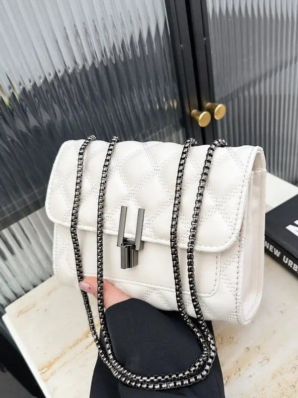 Silver Rhombic Crossbody Bag for Women 2024 - Image 8