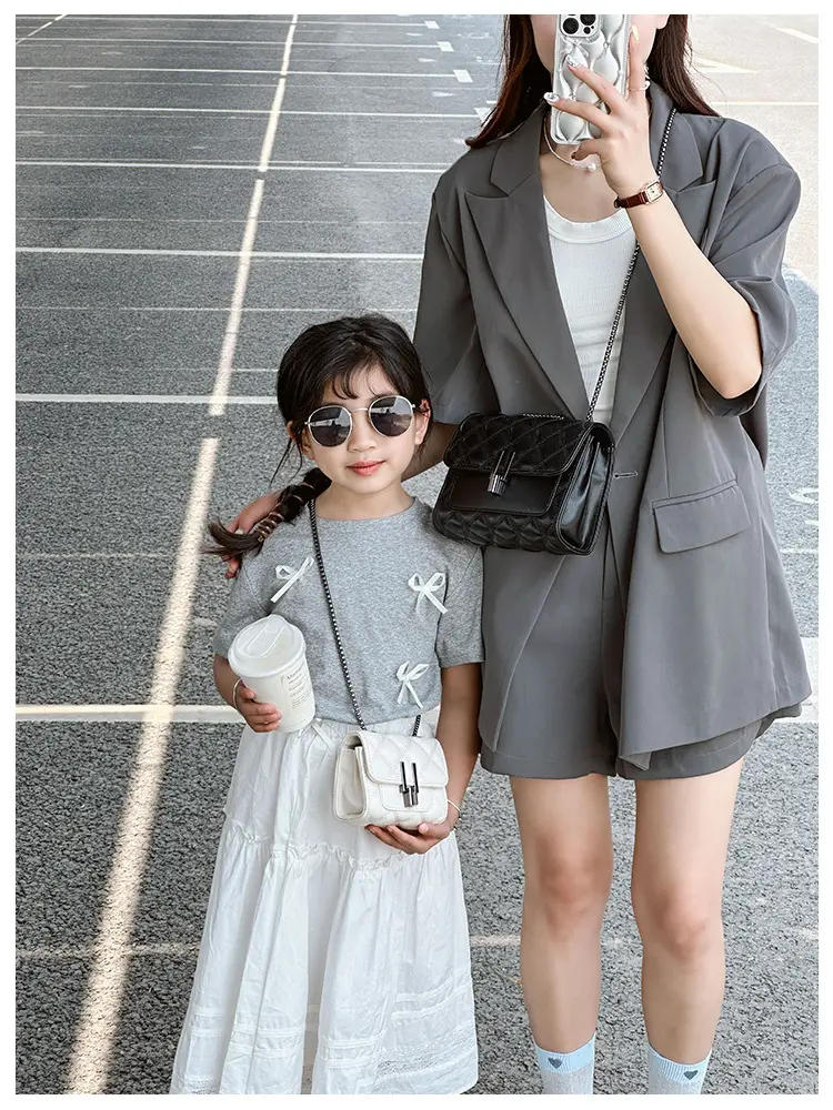 Silver Rhombic Crossbody Bag for Women 2024 — feature 22