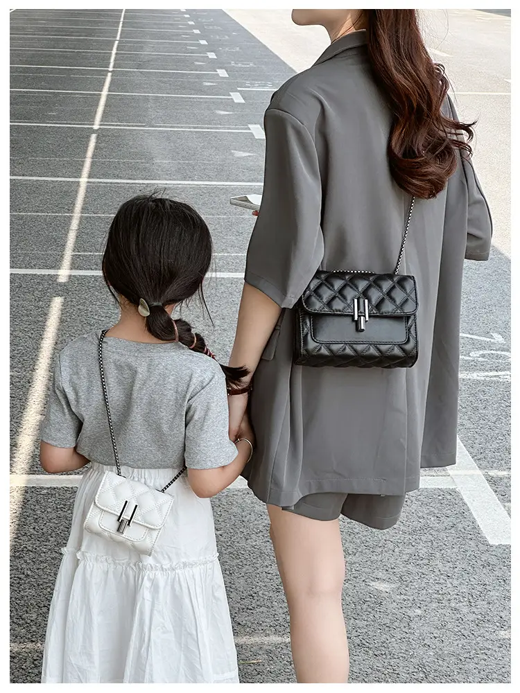 Silver Rhombic Crossbody Bag for Women 2024 — feature 26