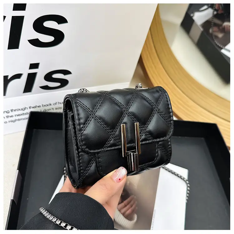 Silver Rhombic Crossbody Bag for Women 2024 — feature 37