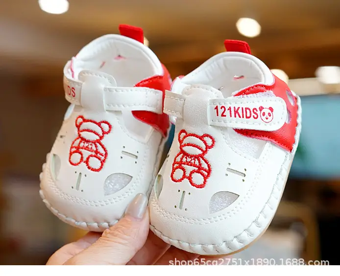 White Red Bow Baby Sandals 0-1 Year Old — feature 4