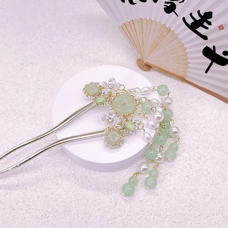 Emerald Green Flower Tassel Hairpin for Women - Image 6
