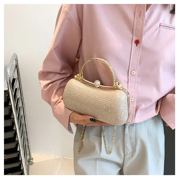 Women's Gold Chain Shoulder Crossbody Bag 2024 - Image 7