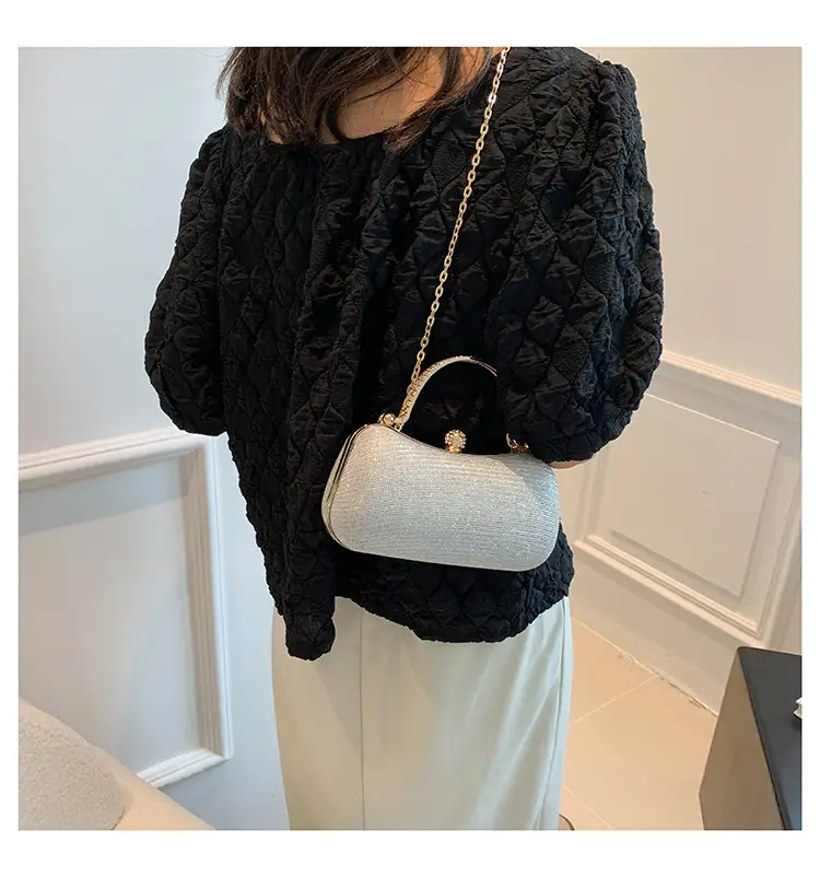 Women's Gold Chain Shoulder Crossbody Bag 2024 — feature 19