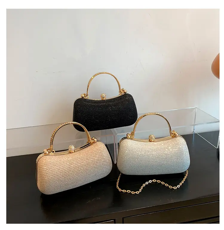 Women's Gold Chain Shoulder Crossbody Bag 2024 — feature 9