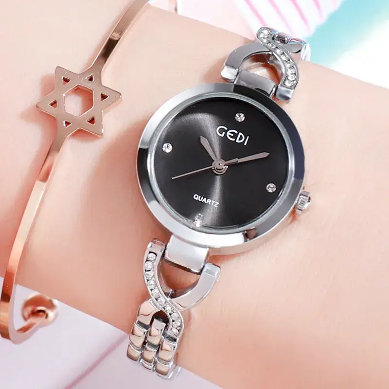 Ginger Star Bracelet Watch for Women with Diamond Dial - Image 4