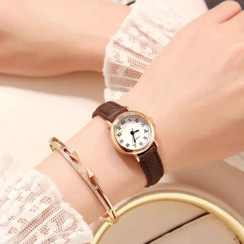 Korean Style Black Dial Bracelet Watch for Girls - Image 2