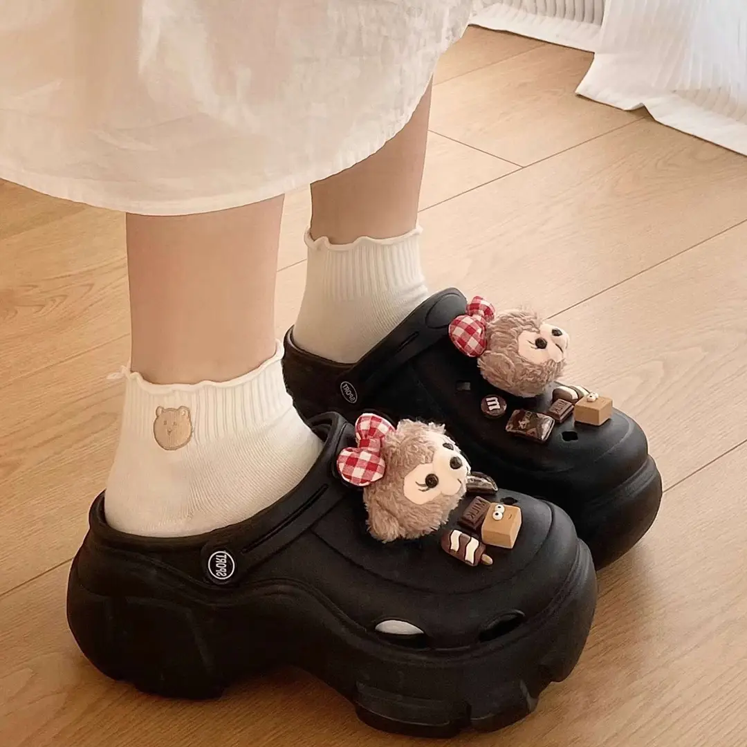 Internet Celebrity Popular DIY Plush Cartoon Clogs for Women to Wear in Summer, High Heels, Thick Soles, Fashionable Sandals with a Poop-Feeling Feel - Image 4