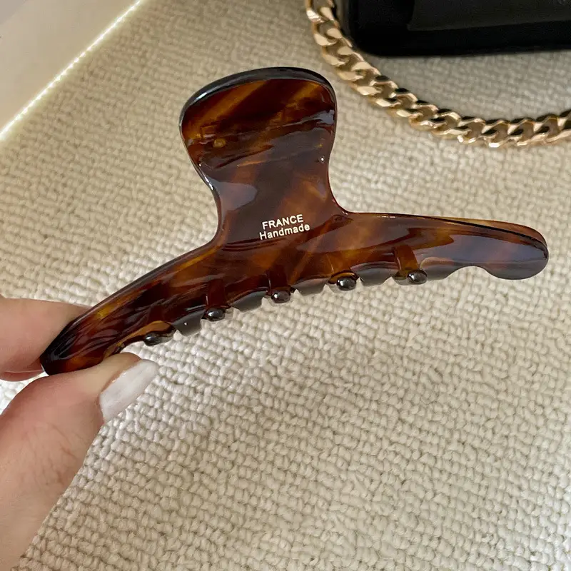 Elegant Hair Clip Women's Back of Head Ins Shark Clip 2024 New Style Clip for Headwear - Image 2