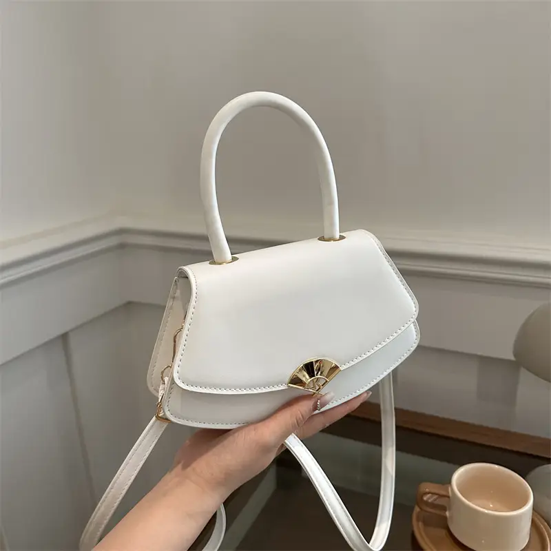 Black Square Shoulder Crossbody Bag with Gold Clasp - Image 6