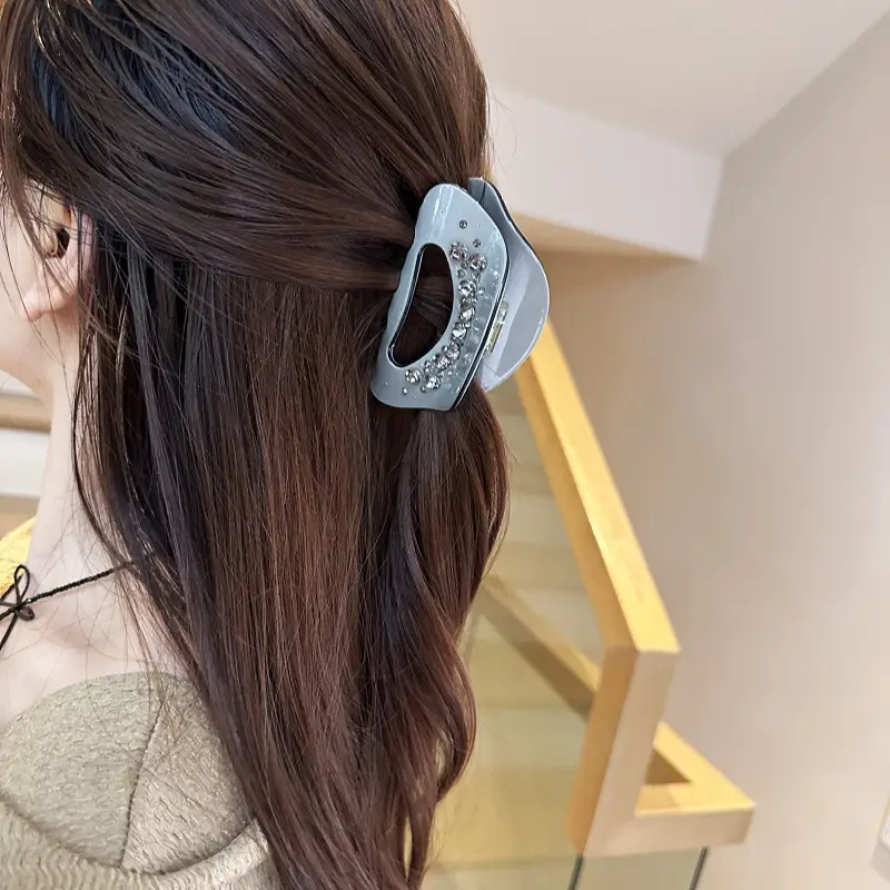 Black Rhinestone Hairpin for Women Medium - Image 6