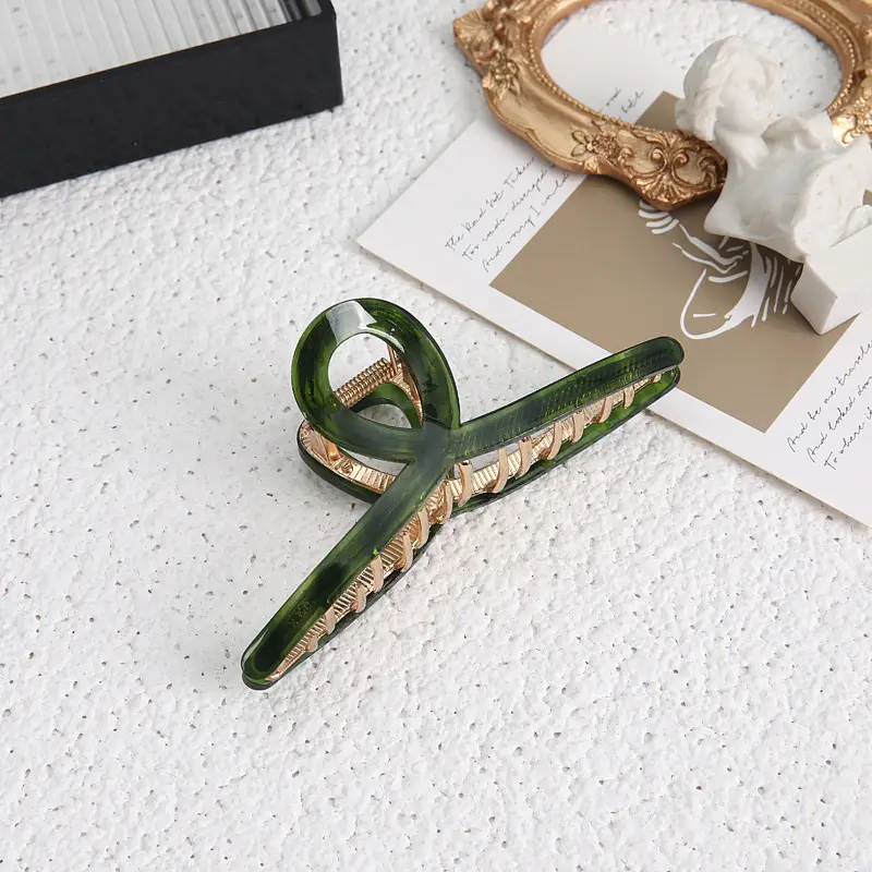 Women's Spring & Summer Hairpin with Shark Clip - Image 10