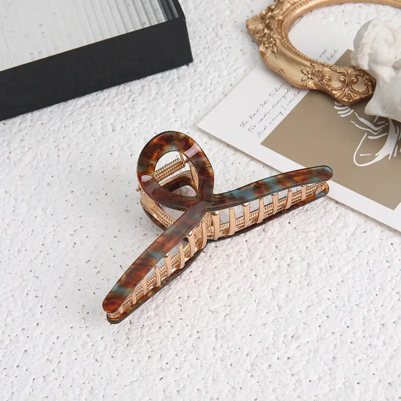 Women's Spring & Summer Hairpin with Shark Clip - Image 13