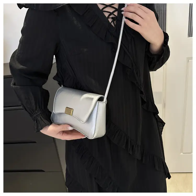 Black Lock Buckle Crossbody Bag for Women — feature 16