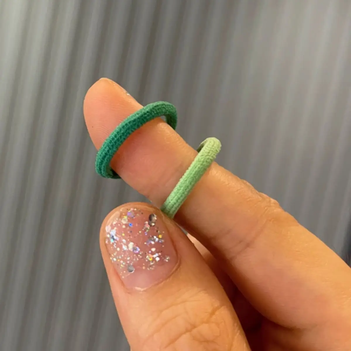 Rainbow Rubber Bands for Kids Hair Rope 90 Pcs - Image 8