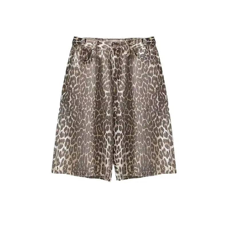 American Retro Leopard Camo Shorts Men Women Wide Leg Cropped - Image 6