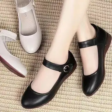 Leather Work Shoes Soft-soled Casual Leather Shoes Flat Bottom Middle-aged and Elderly One-line Buckle Square Dance Mother Shoes Women's Shoes Spring and Summer - Image 7