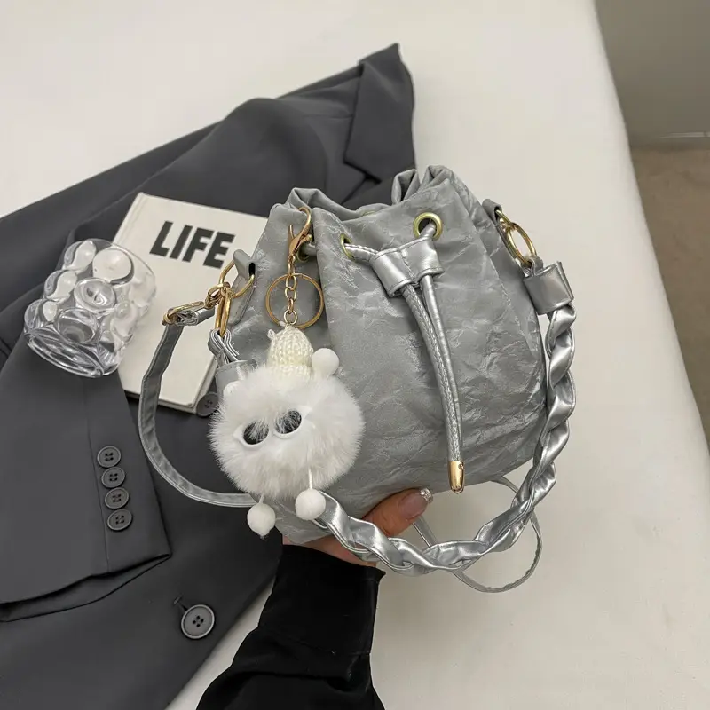 Women's Drawstring Shoulder Bag 2024 Spring Summer - Image 10