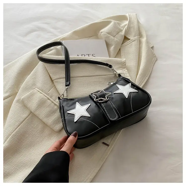 Sweet Star Heart Insolated Women's Shoulder Bag Black
