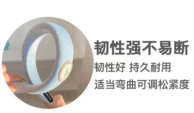 Elegant High-Crystal Headband for Women — feature 2