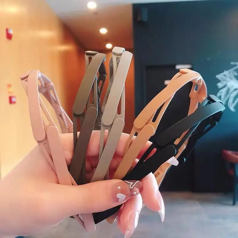 Retractable Hairpin Headband Non-Slip Travel Carry-On — feature 6