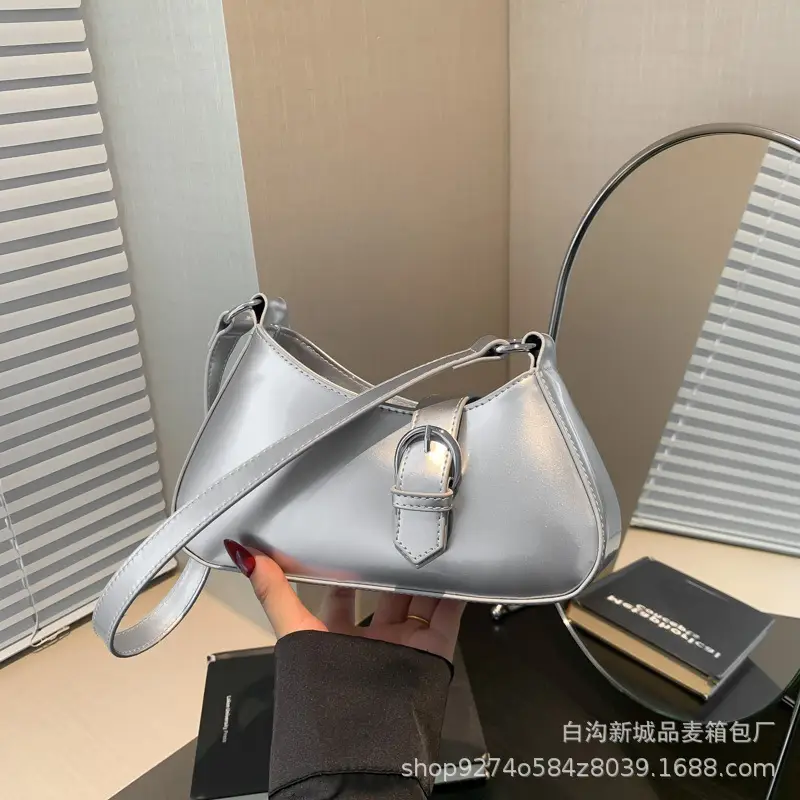 White Patent Leather Shoulder Bag for Women 2026 - Image 3