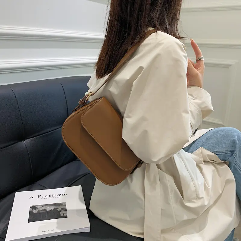 Retro Simple Underarm Bag for Women Brown 2026 - Image 8