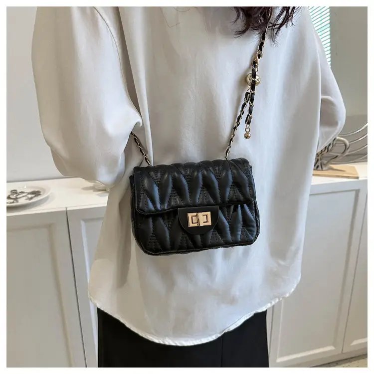 Quilted Chain Crossbody Bag for Women Yellow 2025 — feature 11