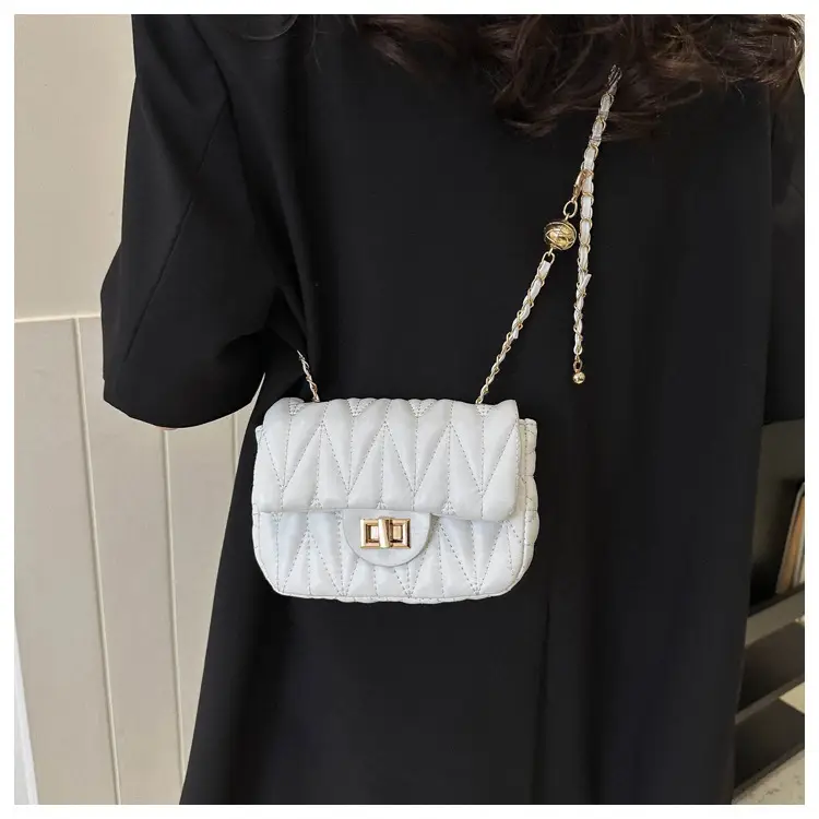 Quilted Chain Crossbody Bag for Women Yellow 2025 — feature 14