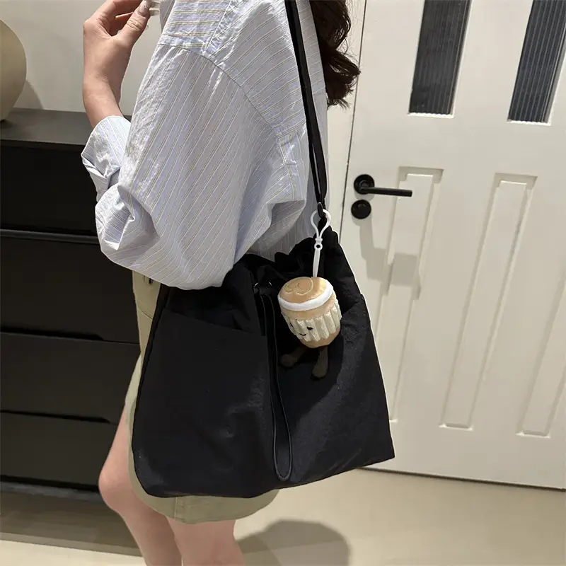 Women's Black Nylon Crossbody Tote Bag Large Capacity - Image 7